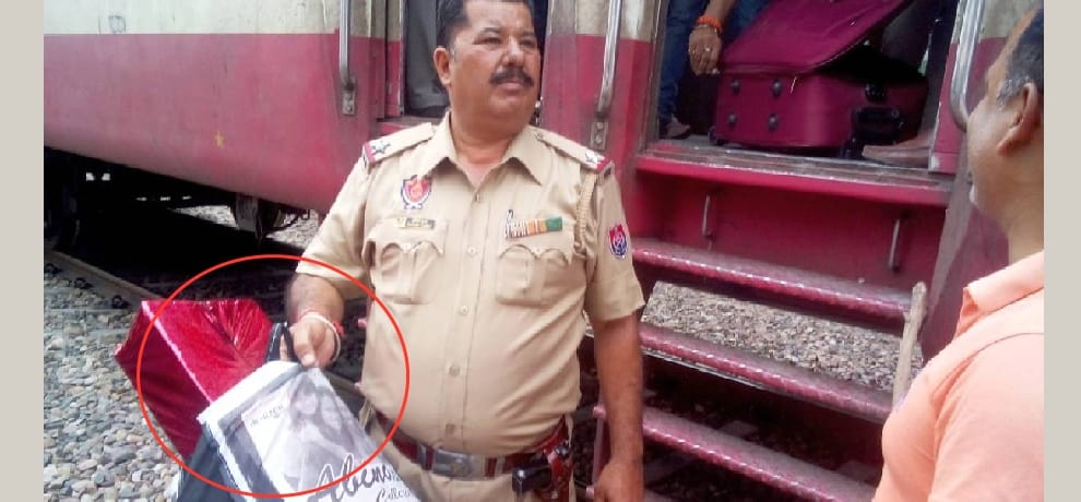  Rumour of bomb in a bag at kangra railway station.
