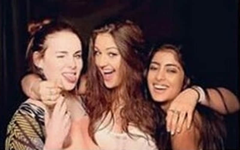 Navya Naveli’s Fun Photoshoot With Her friends