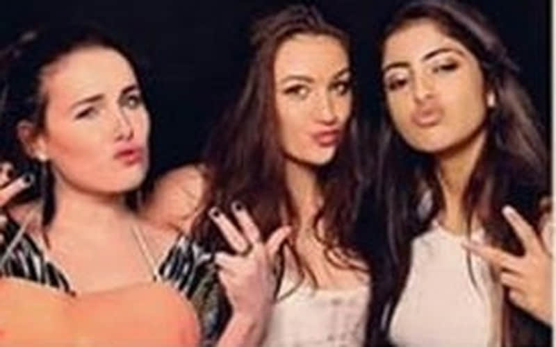 Navya Naveli’s Fun Photoshoot With Her friends