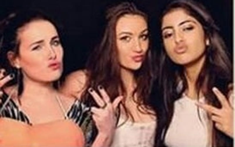 Navya Naveli’s Fun Photoshoot With Her friends