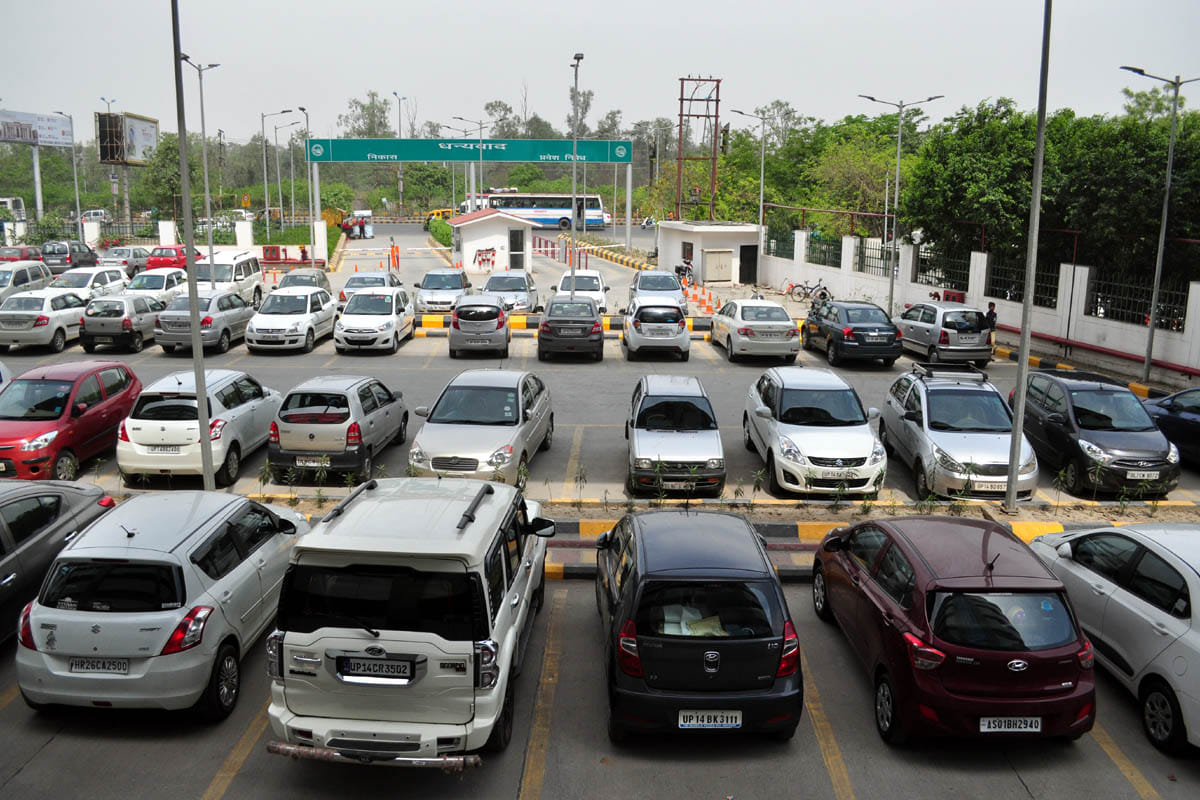 Multilevel car parking will start in Lajpat Nagar by January