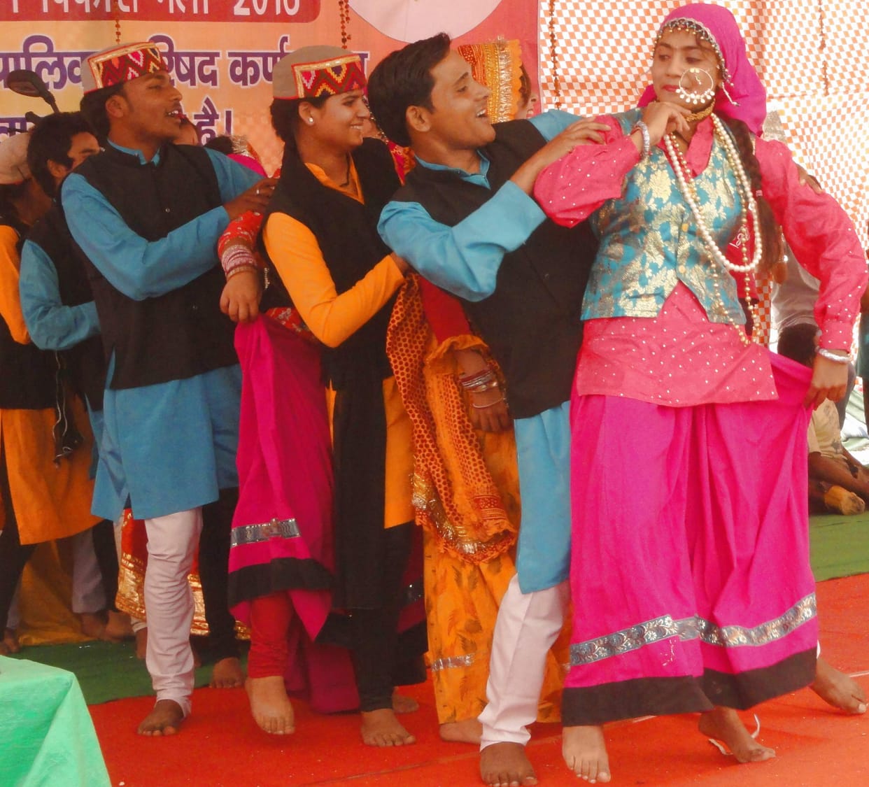 Narendra Singh Negi drew crowds in the cultural evening