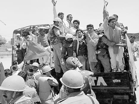 Arrested 200 people on Ram Navami procession brought out