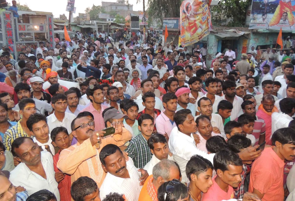  shreeraam janmotsav ke ullaas mein dooba raha jila Shriram birthday glee been oiled District