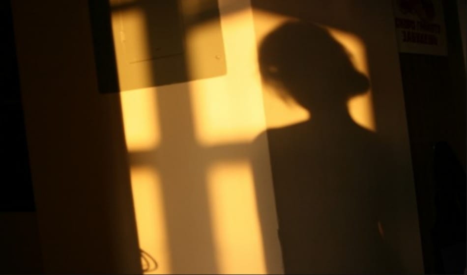 transgenders beat constable in police station, bush uniform