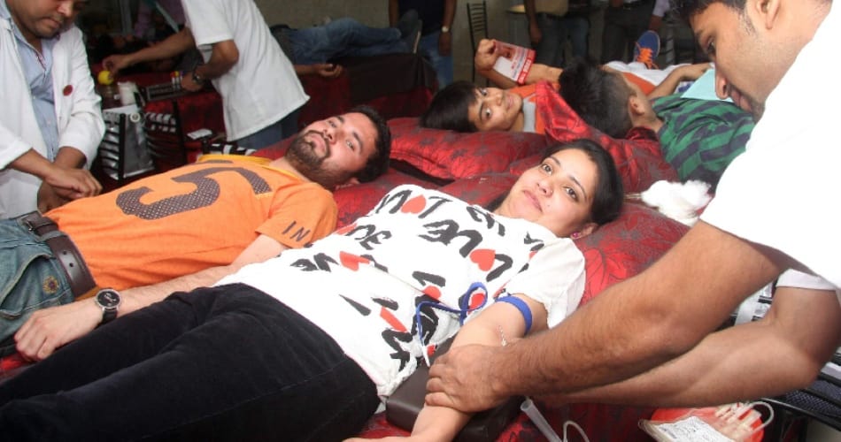 blood donation camp, blood donation, dav school, mayor arun sood, chandigarh
