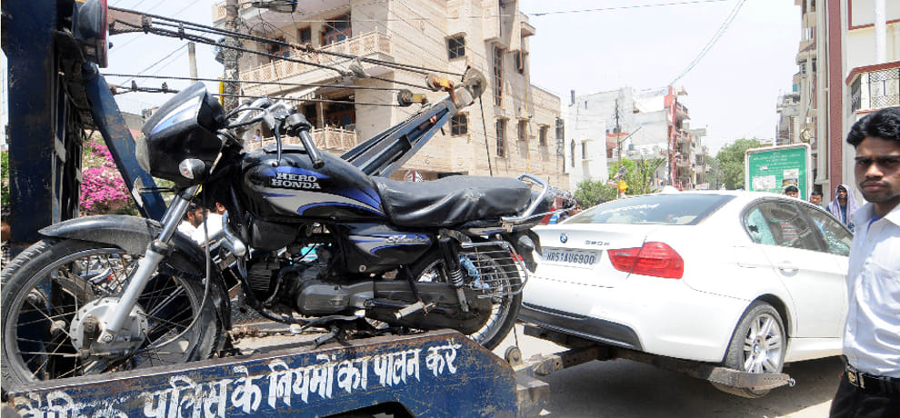 The bike fell into the pit, child deaths