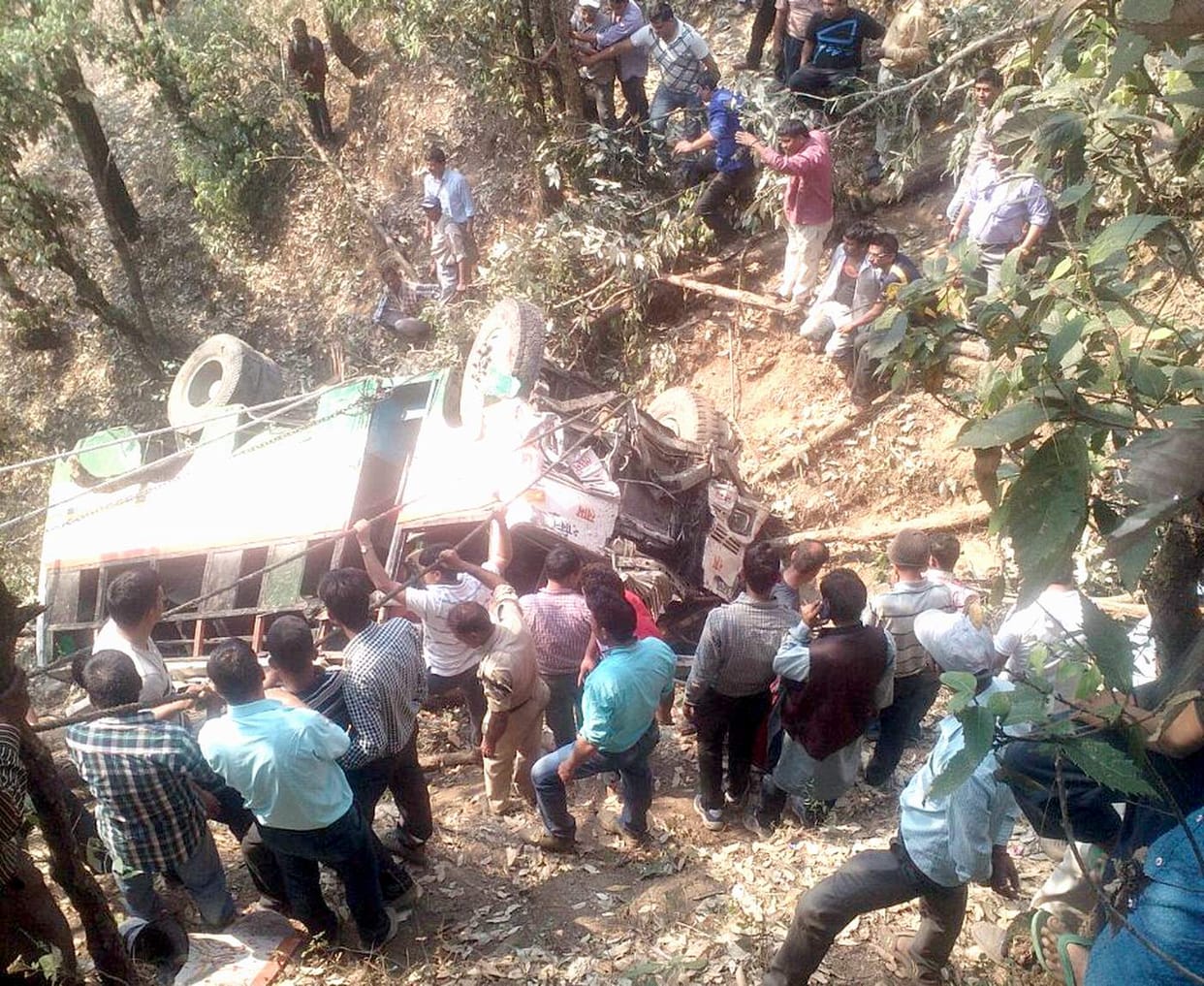 bus fell into trench, five death, 35 injured.