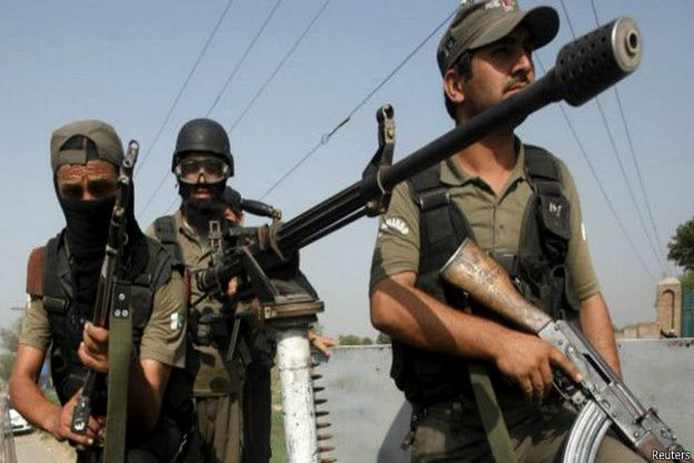   Pakistan is ready with Nuclear Weapons To Counter The Indian Army