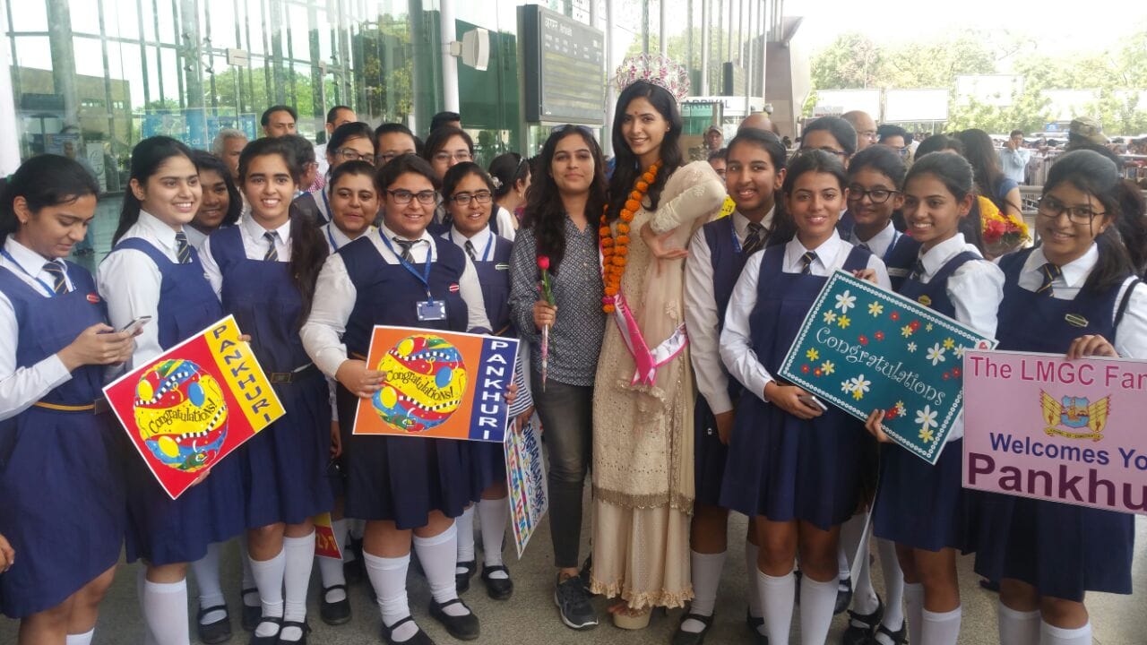 femina miss india runner up pankhuri gidwani returns back to lucknow