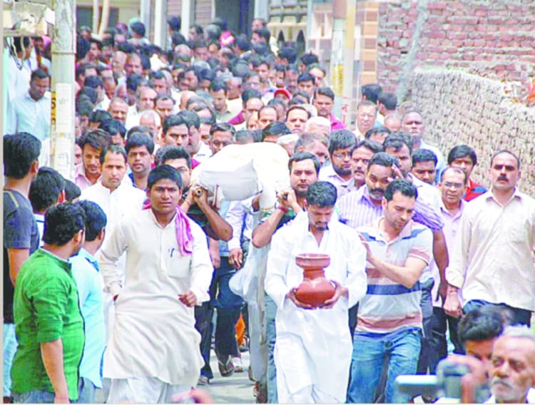 Pranab's body reached after six days