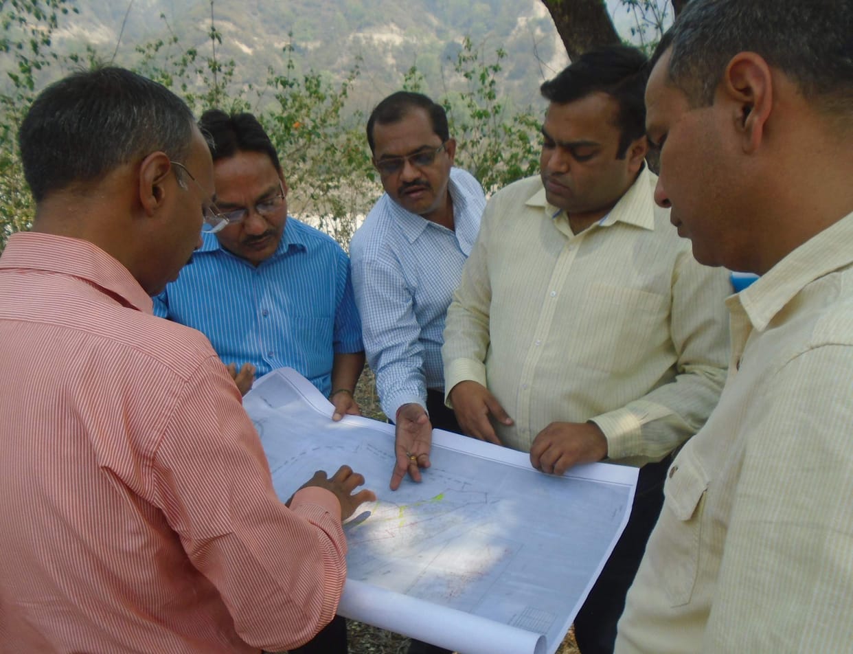 The final station officials survey