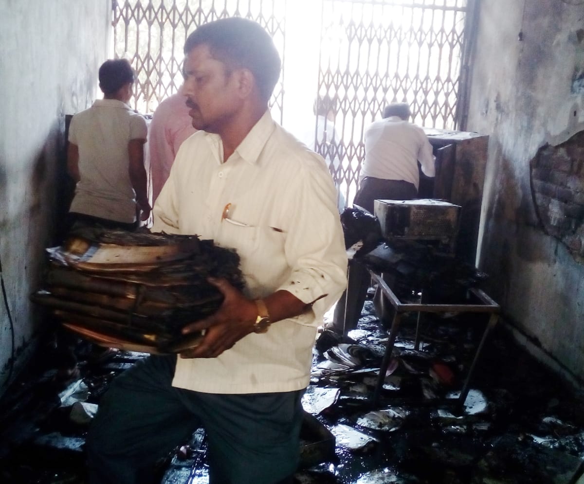 Building on Vikas bhawan driver in case of fire