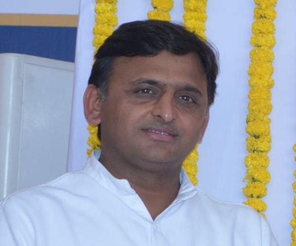  Akhilesh Yadav shows disappointment over govt schools.