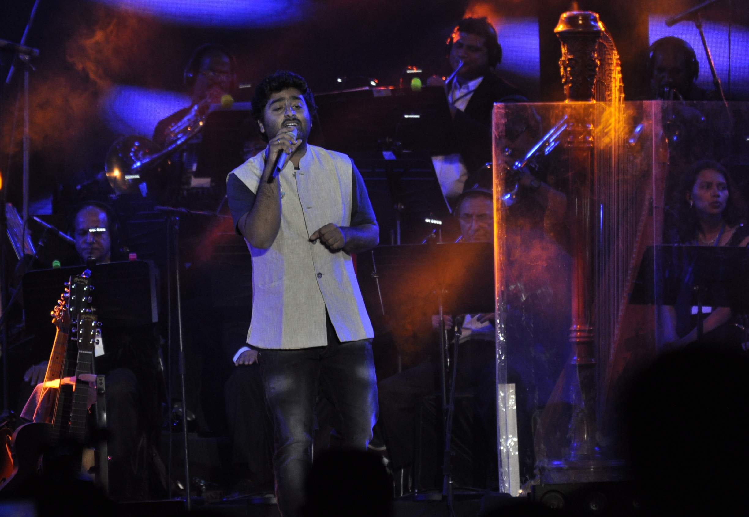 bollywood singer arijit singh, arijit singh live concert, bollywood song, chandigarh