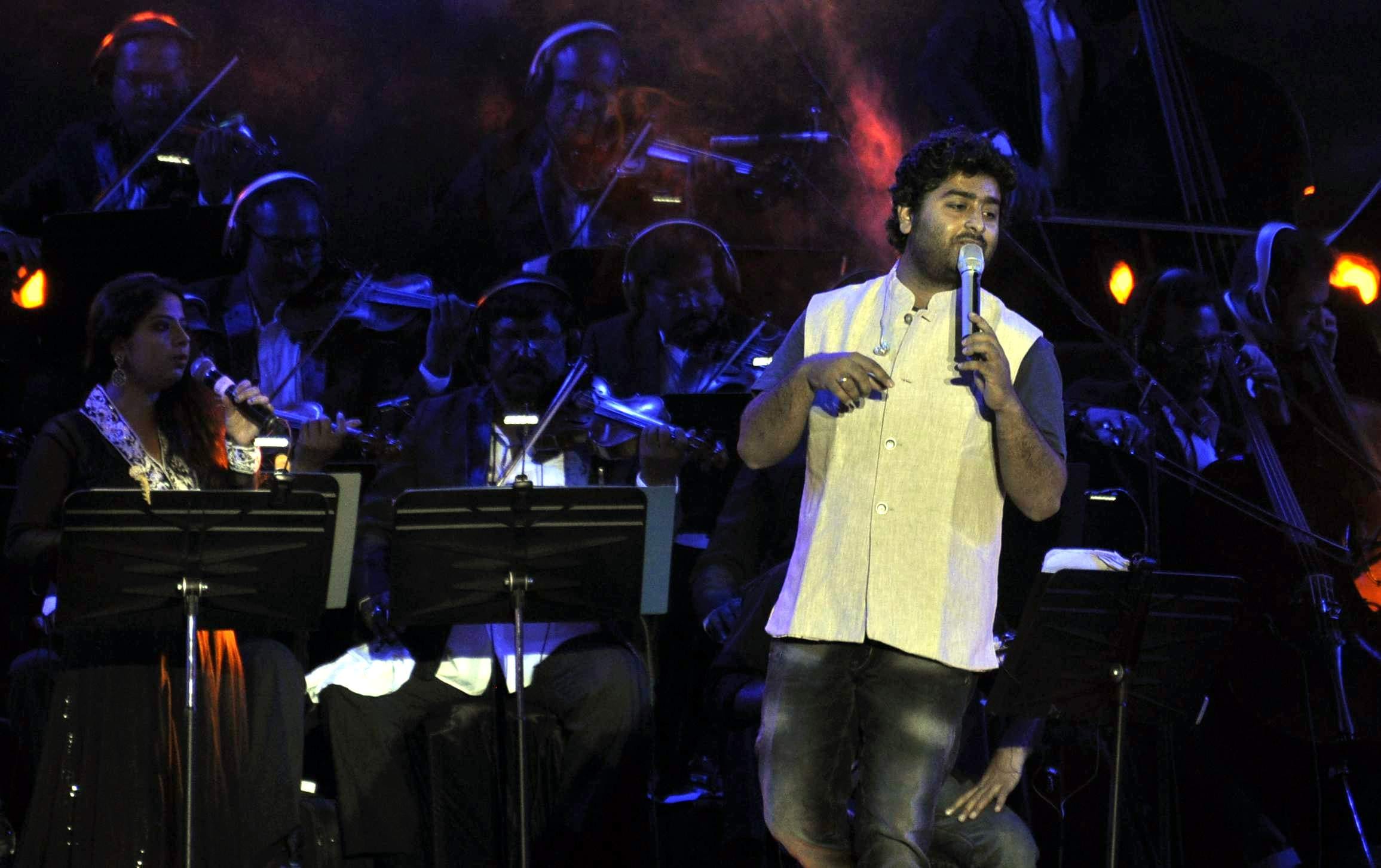 bollywood singer arijit singh, arijit singh live concert, bollywood song, chandigarh