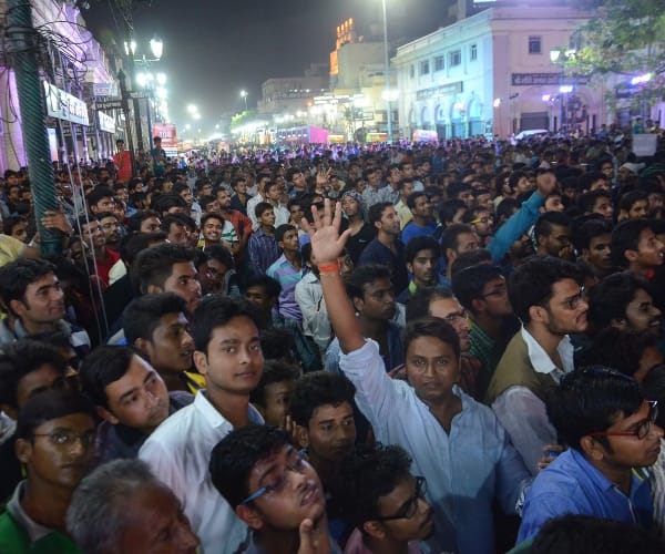 See here the pics of ganjing carniwal in Lucknow.