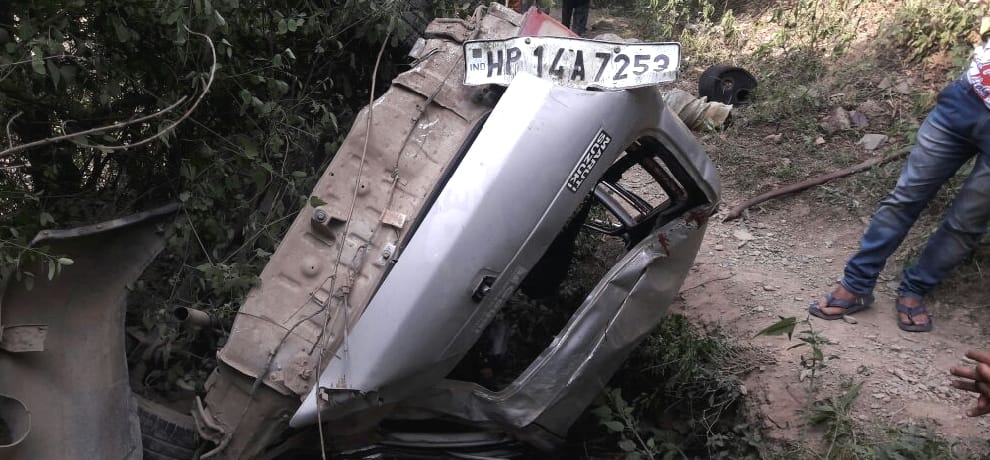 car accident at chail, two died at the spot.
