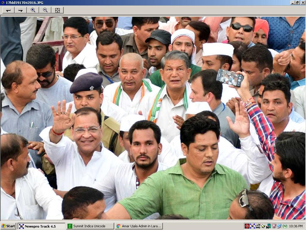 Hand in hand with the Congress