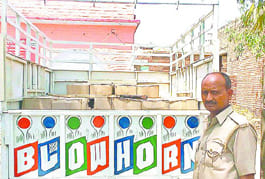 100 cases of illegal liquor seized