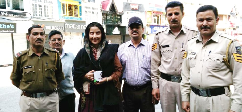 Manisha koirala at shimla police control room.