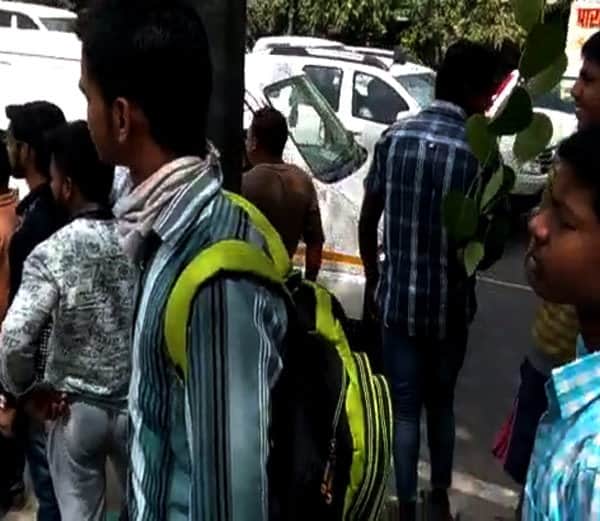 blast in car, the driver fled