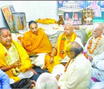 The court must hear daily in the temple dispute