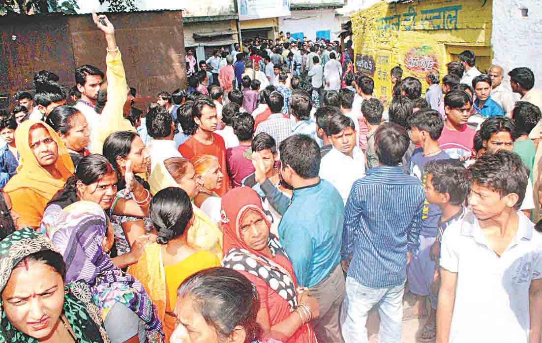 14 injured in violent incidents