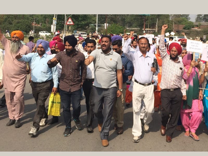 Finished a volunteer education, political party, Jtthebandi, performance, Ropar