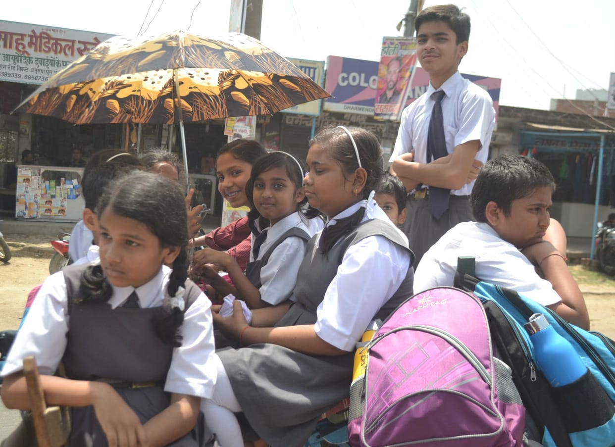 People suffering from heat