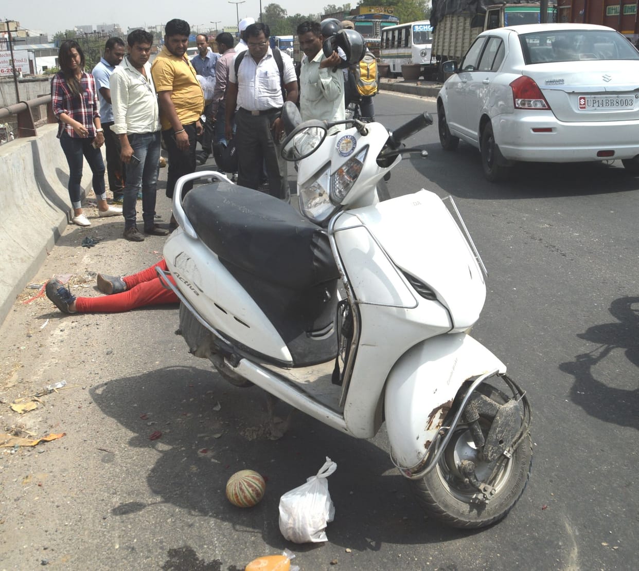 collision killed riding a Scooty Trole teacher