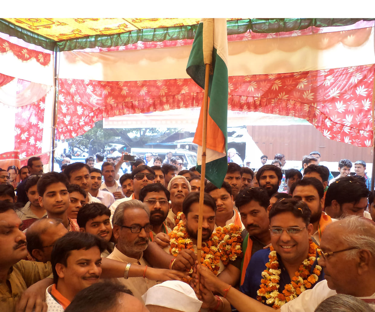 BJYM the tricolor flying out