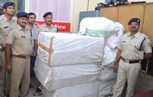Coach bookings parcel ply materials were cut off,