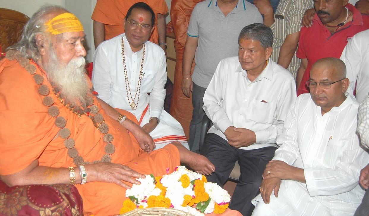 One should visit the party repent: Rawat