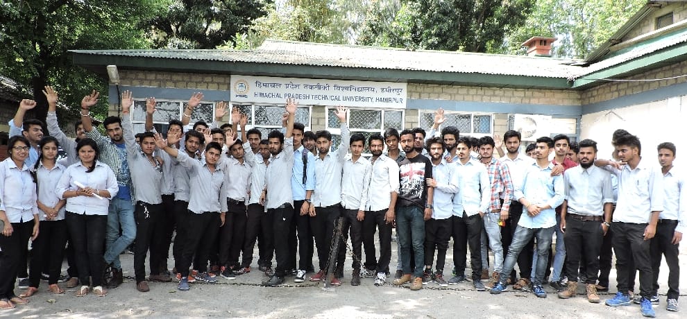  HP Technical University student protest on zero number in B Pharmacy exam.