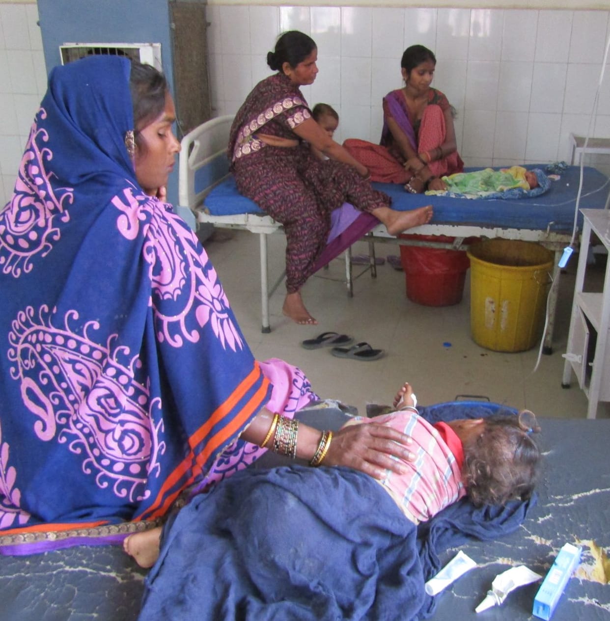 Child deaths from diarrhea , half a dozen patient admit