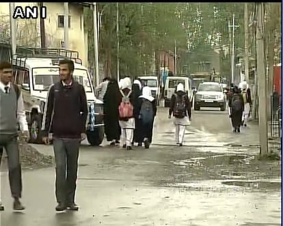 curfew again imposed in handwara
