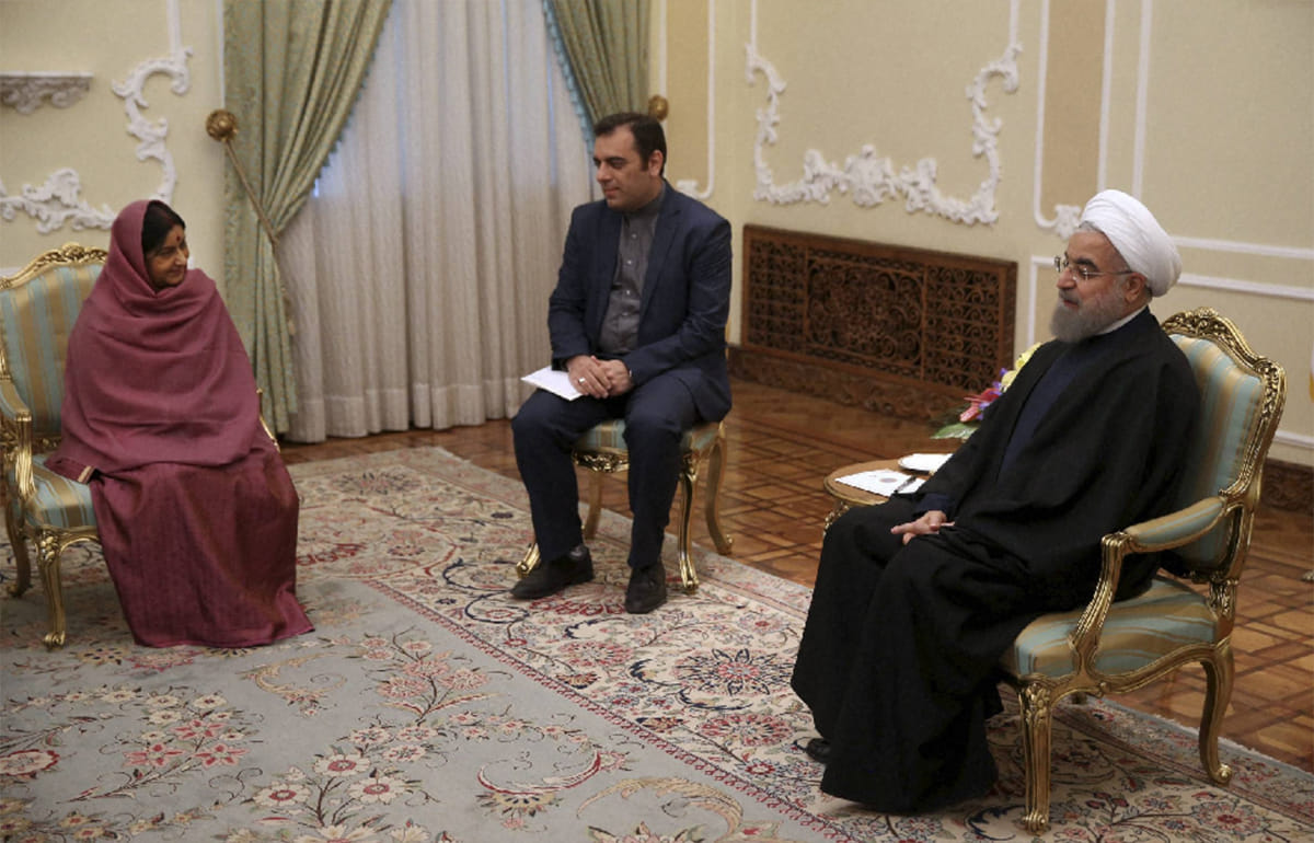 sushma headcover become controversial