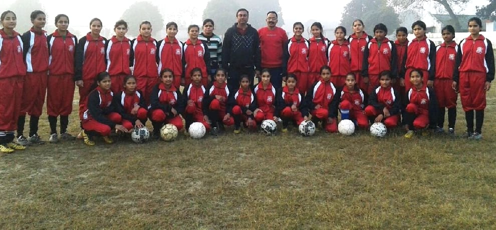  Una girls football team will play at jammu, PM modi will be cheif guest.