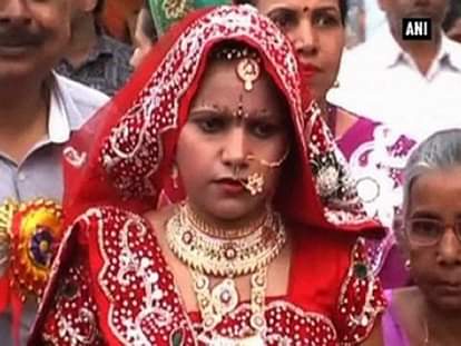 Dabangg bride says 'no toilet no marriage to her groom'