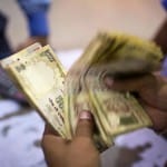 ईपीएफ पर ब्याज दर घटाने के बाद एक बार फिर बढ़ा दी