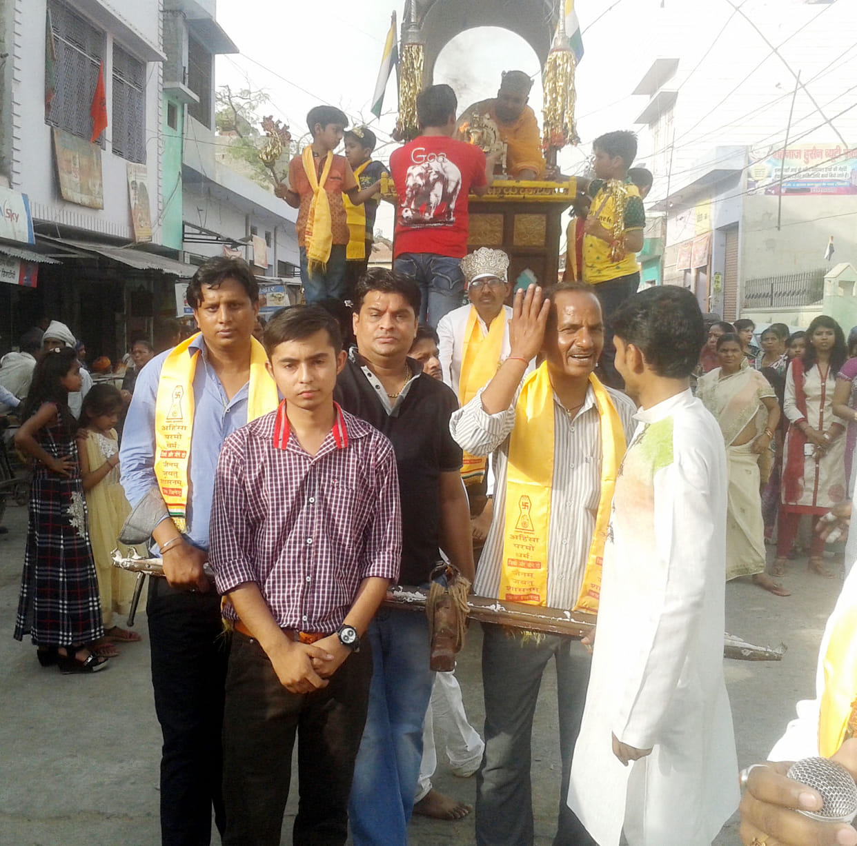 od of nonviolence seeker Mahavira's procession taken out