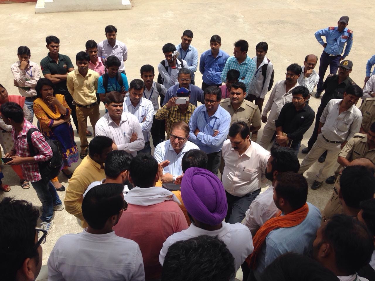 abvp students protest against professor kancha ilaiah