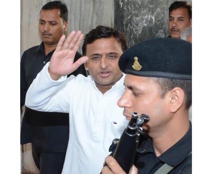 UP govt to provide 11,645 jobs.