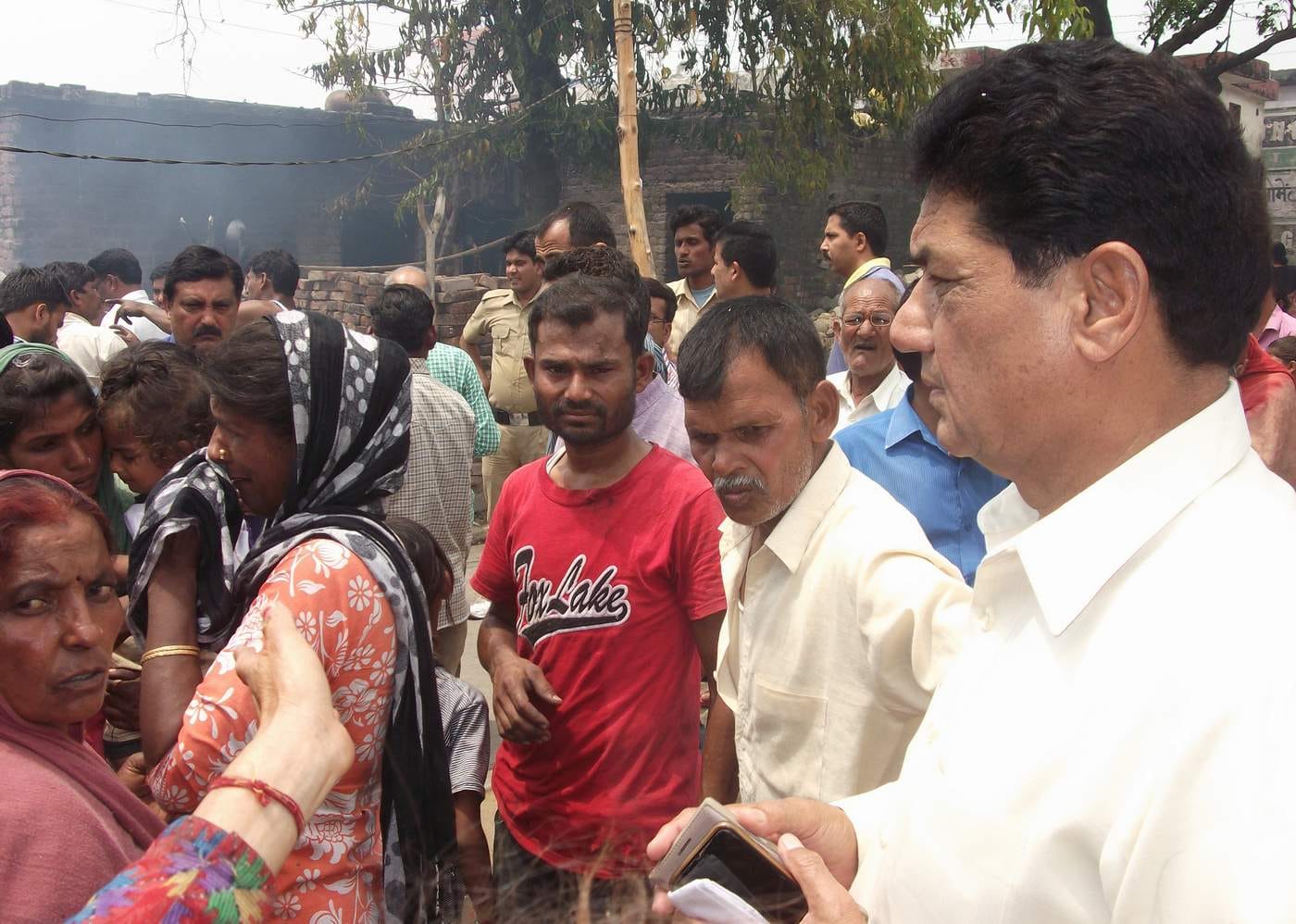 fire caught in houses in village of kotdwar.