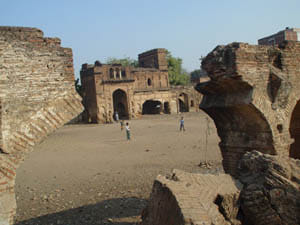 To students the importance of heritage