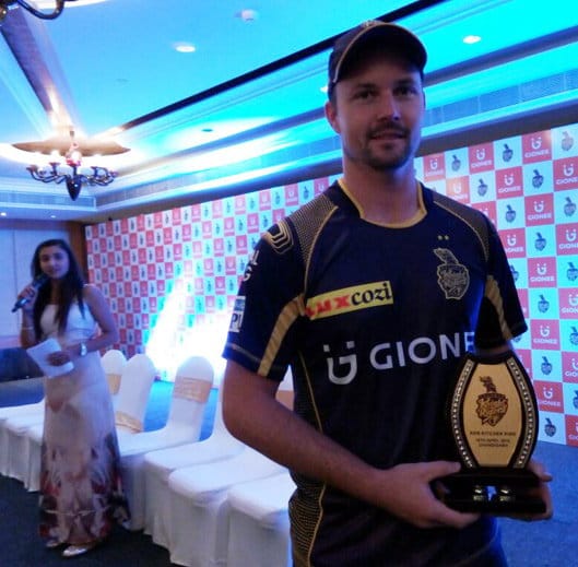 kolkata knight riders players made parathas in hotel