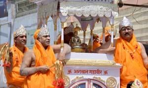 Mahavira relevant ' live and let live ' mantra