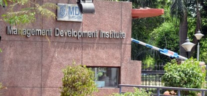 mdi librarian murders two daughters and then himself committs suicide