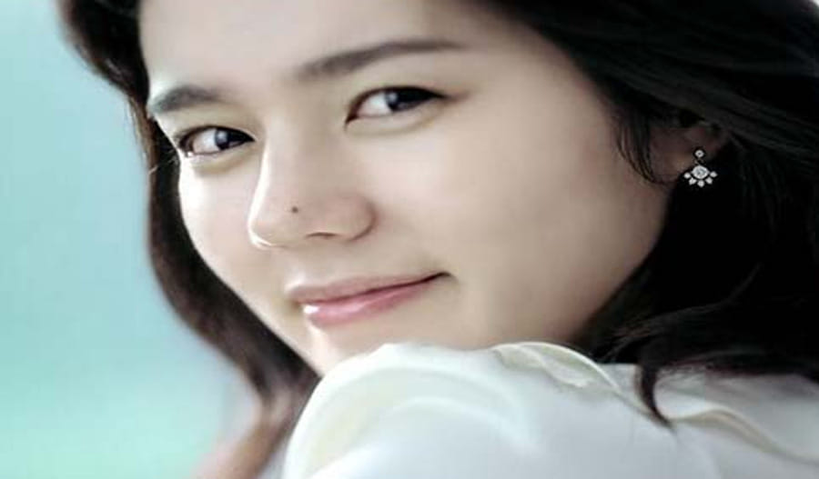 samudrik shastra lucky women have these special qualities
